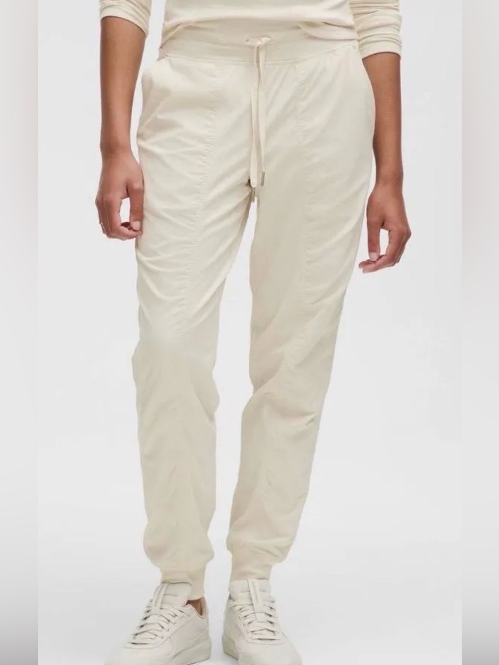88. NWT Lululemon Dance Studio Mid-Rise Jogger *Full Length Sz 12